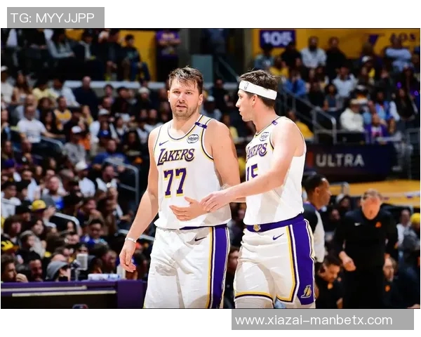 湖记：詹姆斯退役传闻东契奇与里夫斯尚未直接询问他